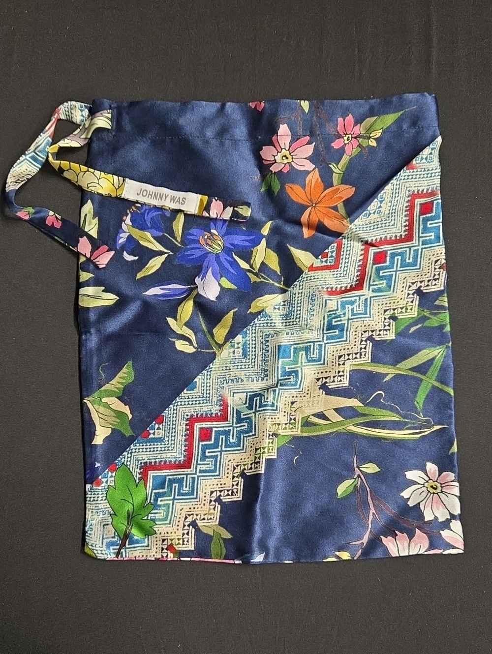 Johnny Was Satin Navy Floral Print Drawstring Bag EUC 9"x11.5"